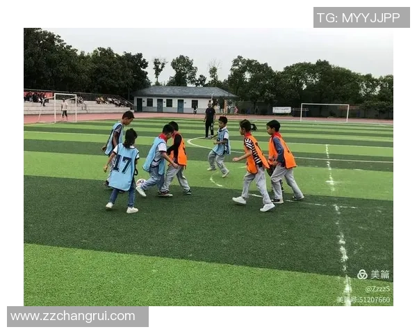 上海足球队防守分析：优劣势与未来改进方向探讨